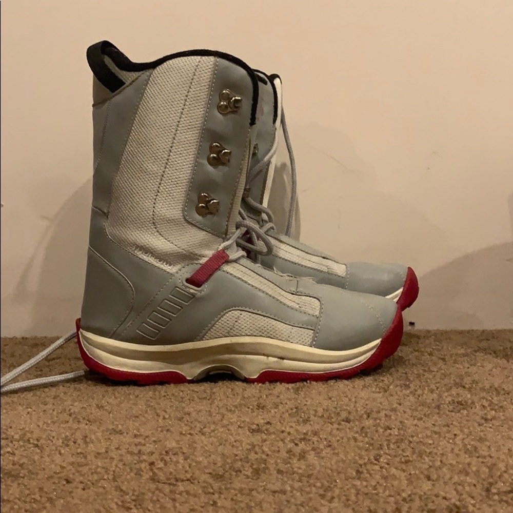 Morrovi ski boots